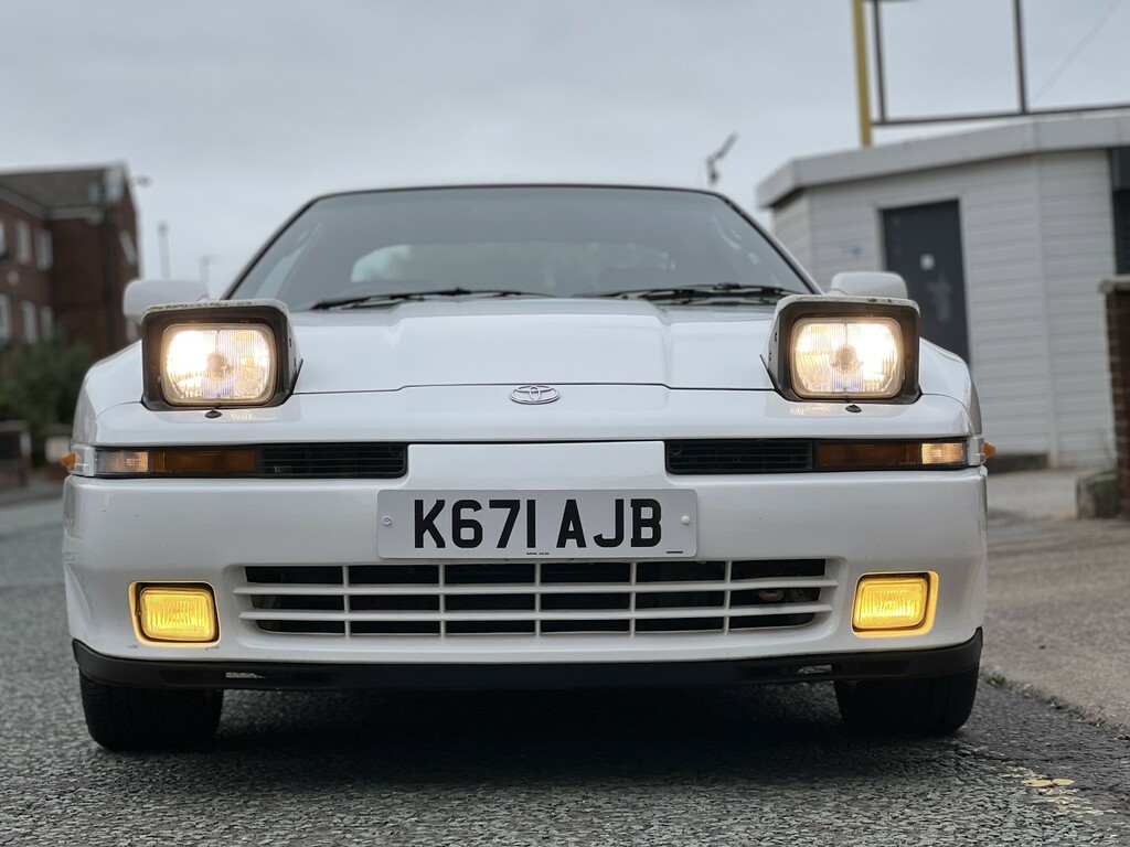 Toyota Supra 3.0 White #4