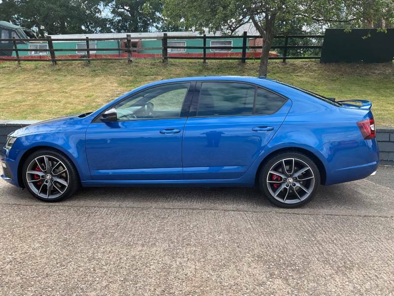 Skoda Octavia 2.0 Tsi 245 Vrs Black Pack - 2018 68 Blue #6