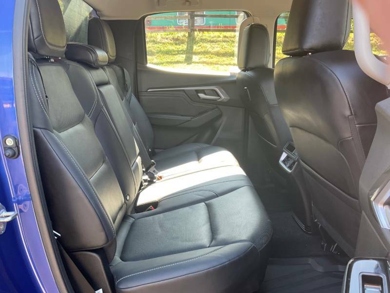 Isuzu D-Max 1.9 Td Dl20 4Wd Euro 6 S S 17 982 Car Detail #17