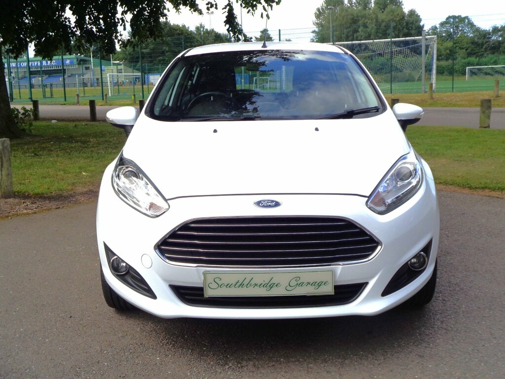 Ford Fiesta 1.25 82 Zetec 5-Door White #6