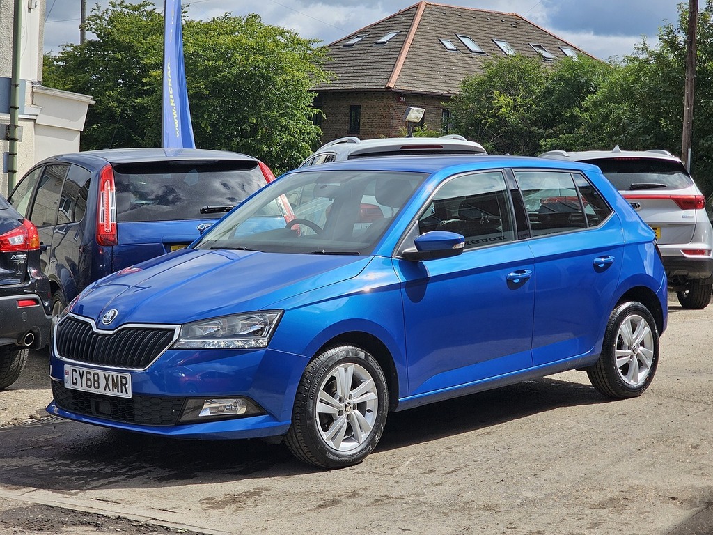 Skoda Fabia Se Blue #4