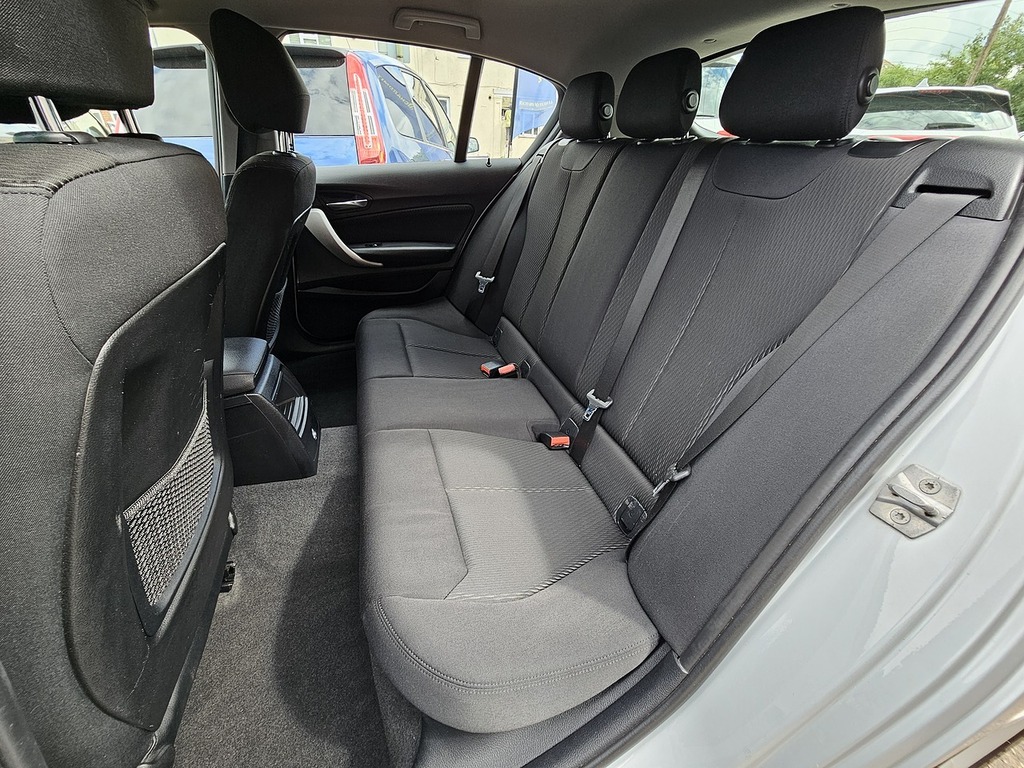 BMW 1 Series 118I Se Silver #6