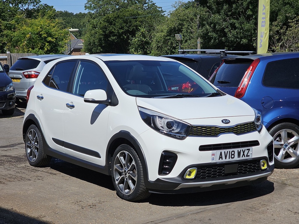Kia Picanto X-line S White
