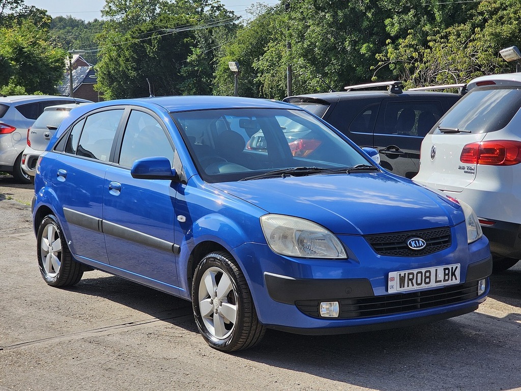 Kia RIO 1.4 Gs Black #1