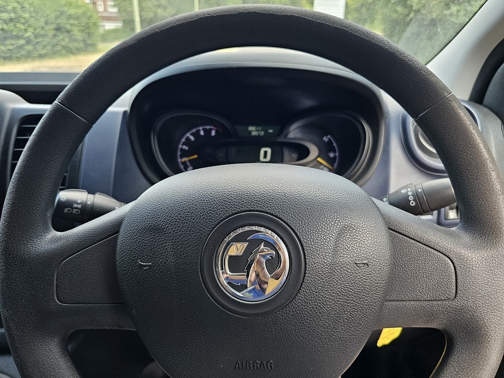 Vauxhall Vivaro Cdti 2700 Blue #6