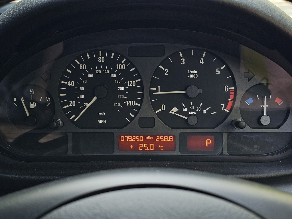 BMW 3 Series 2.0 320D Se Blue #10