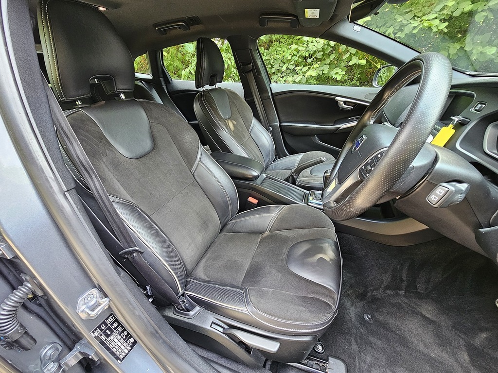 Volvo V40 D3 R-design Nav Grey #5