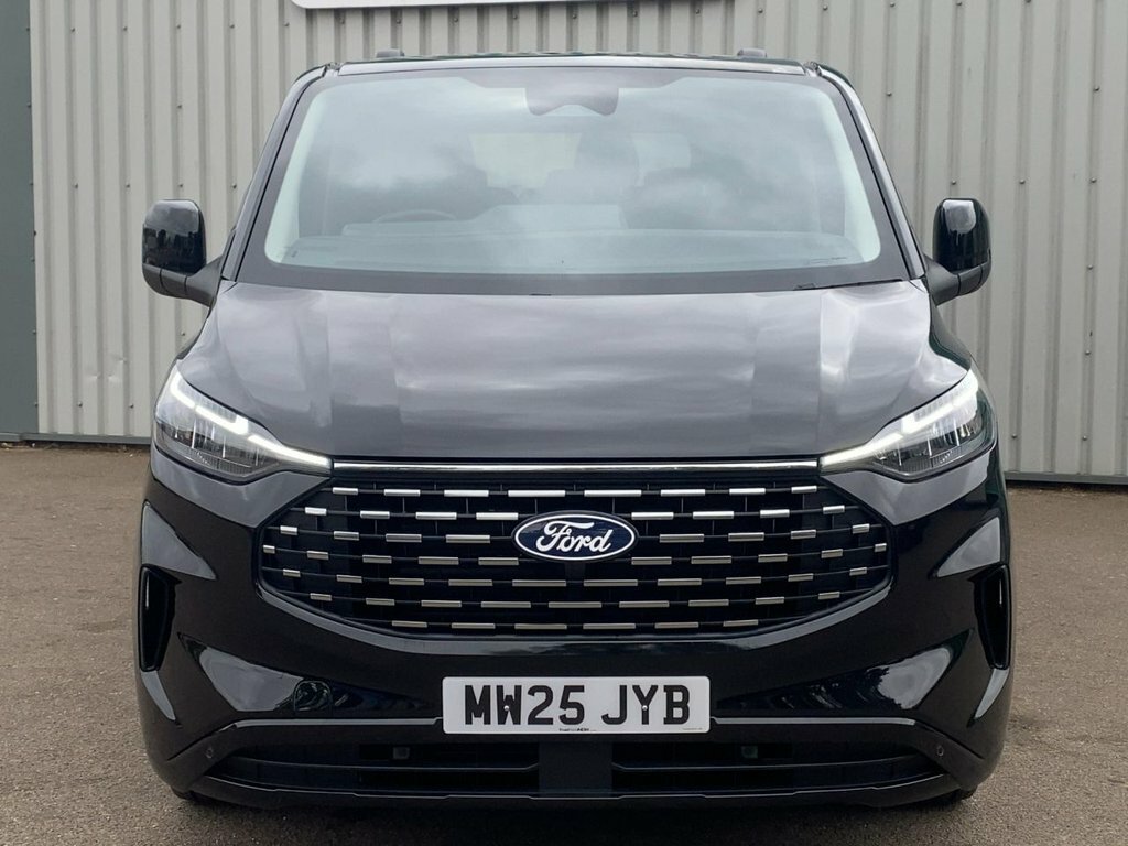 Ford Tourneo Custom 2025 2.0 320 Ecoblue Titanium Minibus Double Cab 5 Black #2