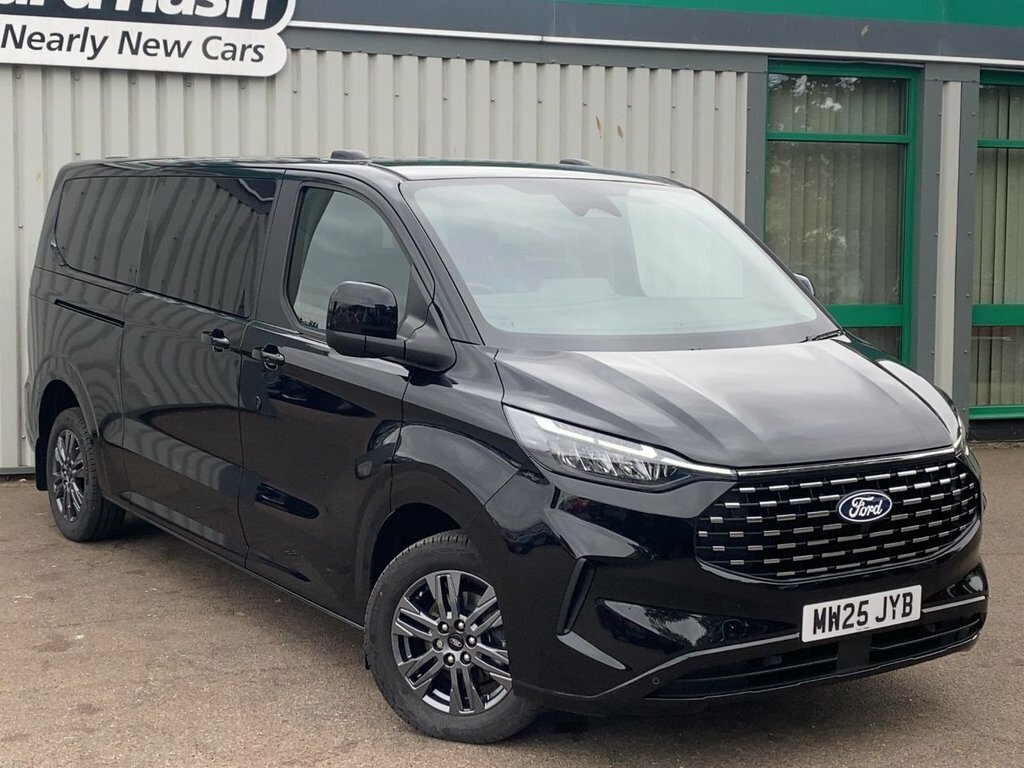 Ford Tourneo Custom 2025 2.0 320 Ecoblue Titanium Minibus Double Cab 5 Black