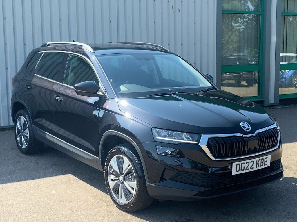 Skoda Karoq 2022 1.0 Tsi Se Drive Suv Euro 6 DG22KBE Black #4