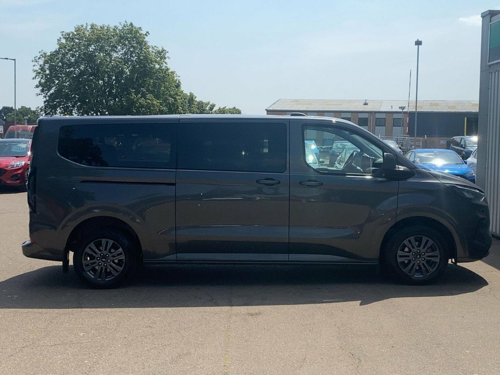 Ford Tourneo Custom 340 Titanium X L1 Swb 8 Seat Minibus Rwd 160K Black #8