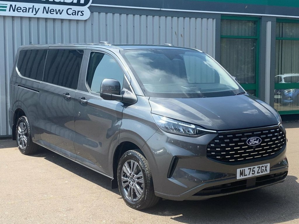Ford Tourneo Custom 2025 2.0 320 Ecoblue Titanium Luxe Minibus Double Grey #4