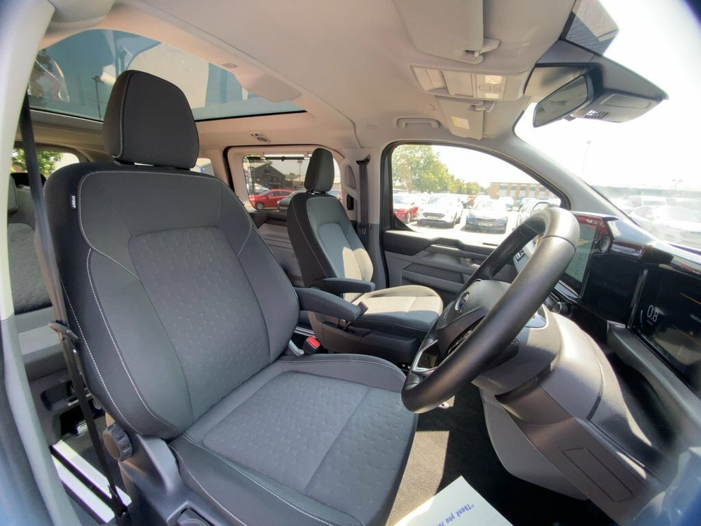 Ford Tourneo Custom 340 Titanium X L1 Swb 8 Seat Minibus Rwd 160K Black #25
