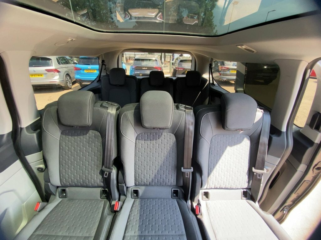 Ford Tourneo Custom 340 Titanium X L1 Swb 8 Seat Minibus Rwd 160K Black #29
