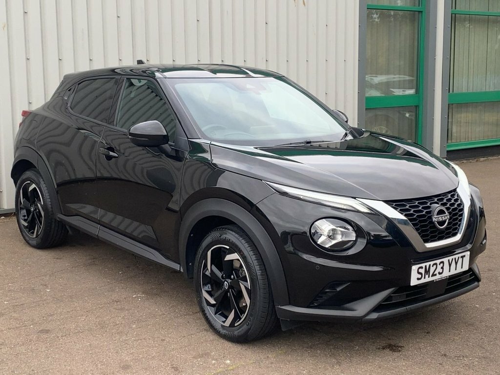 Nissan Juke 2023 1.0 Dig-t N-connecta Suv Eu SM23YYT Black #4