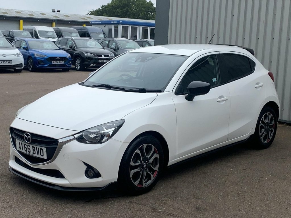 Mazda 2 2016 1.5 Skyactiv-g Sport Black Hatchback Petr White #3