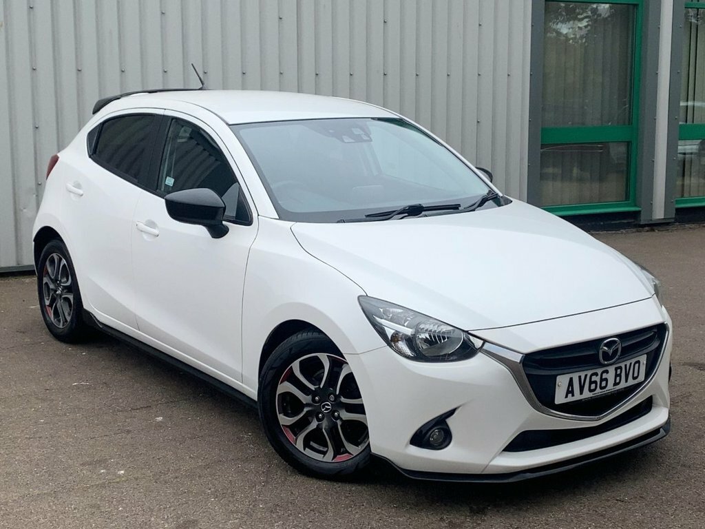 Mazda 2 2016 1.5 Skyactiv-g Sport Black Hatchback Petr White