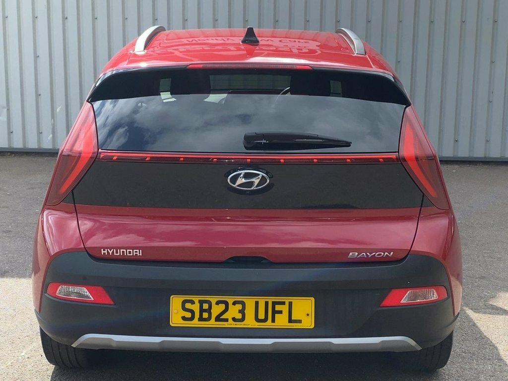Hyundai Bayon 2023 1.0 T-gdi Mhev Premium Suv Hybrid SB23UFL Red #6