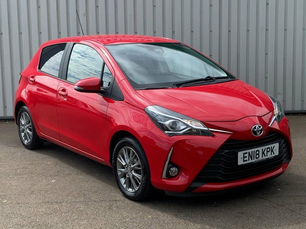 Toyota Yaris 2018 1.5 Vvt-i Icon Hatchback Eu Red #4