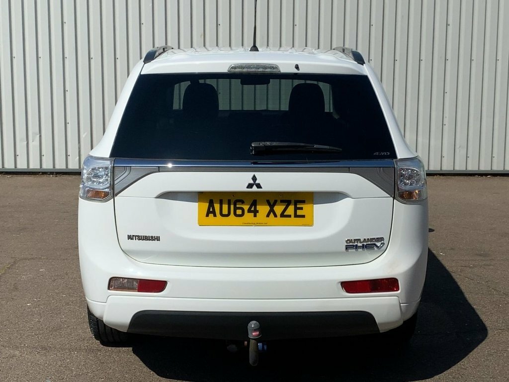 Mitsubishi Outlander 2014 2.0H 12Kwh Gx4h Suv Plug-in Hybrid White #6