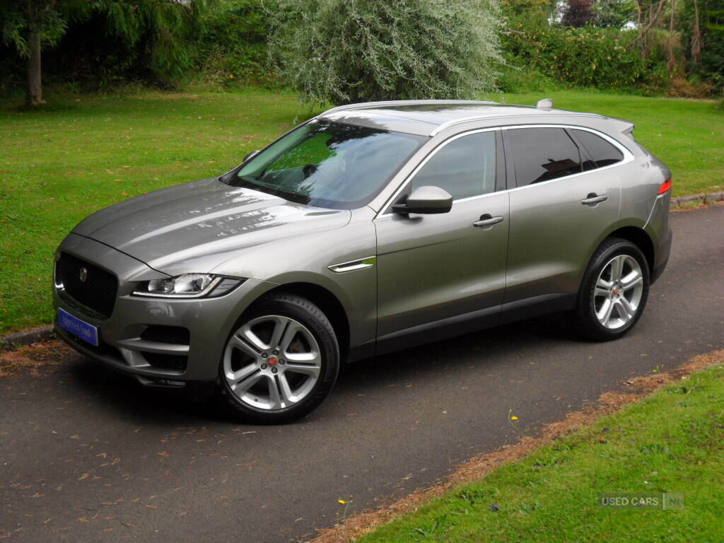 Jaguar F-Pace 3.0D V6 Portfolio Awd Silver #2