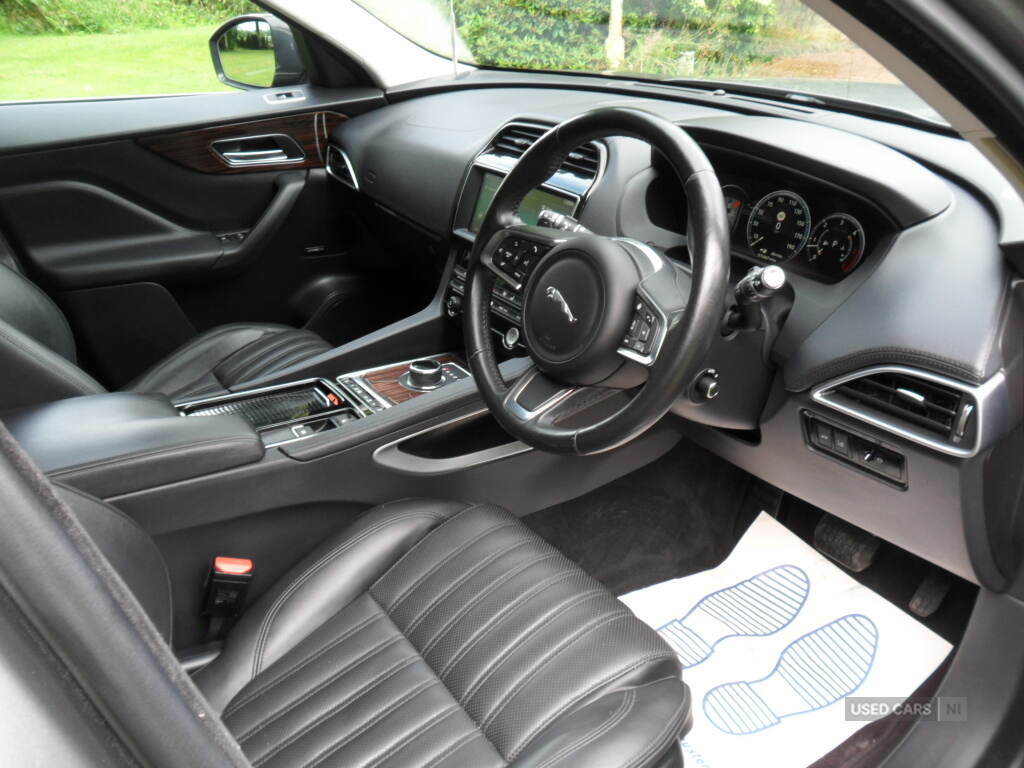 Jaguar F-Pace 3.0D V6 Portfolio Awd Silver #6