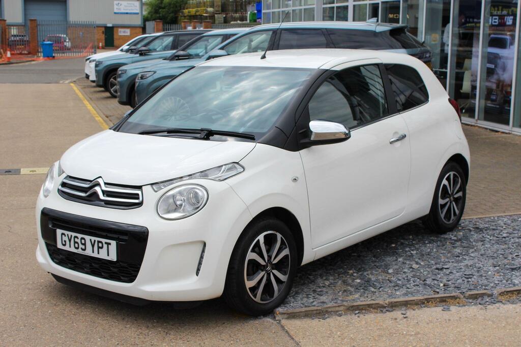 Citroen C1 1.0 Vti Flair Euro 6 Ss GY69YPT White #3