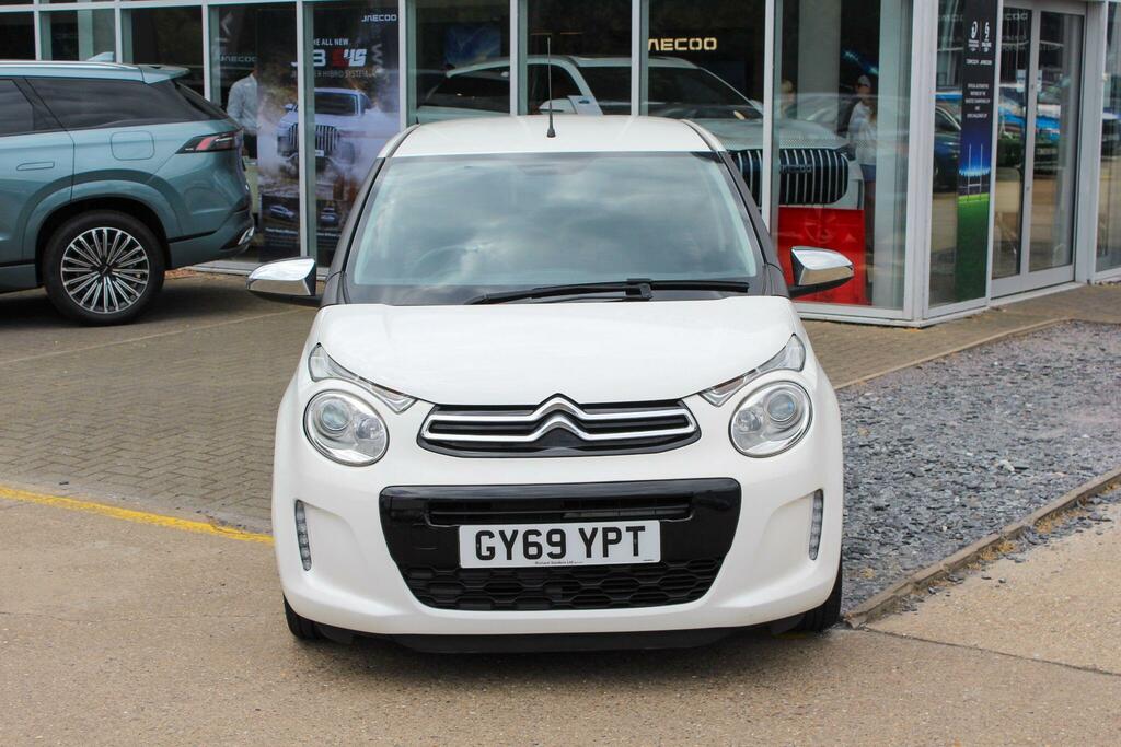 Citroen C1 1.0 Vti Flair Euro 6 Ss GY69YPT White #2