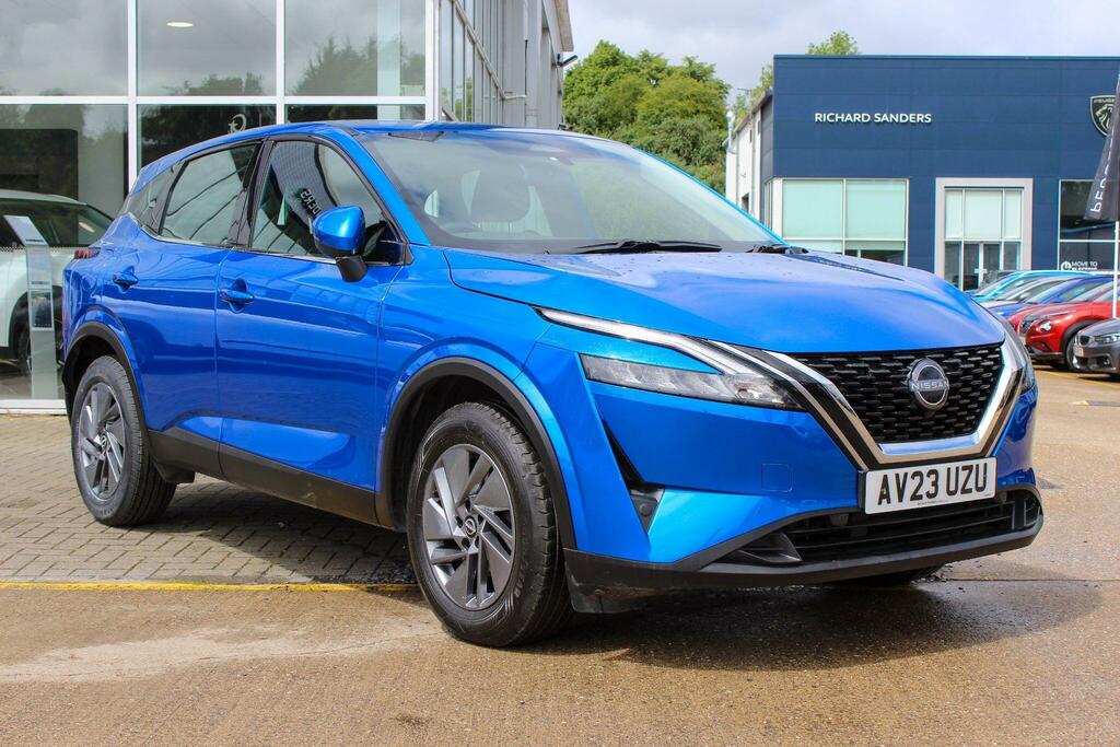 Nissan Qashqai 1.3 Dig-t Mhev Acenta Premium Euro 6 Ss Blue