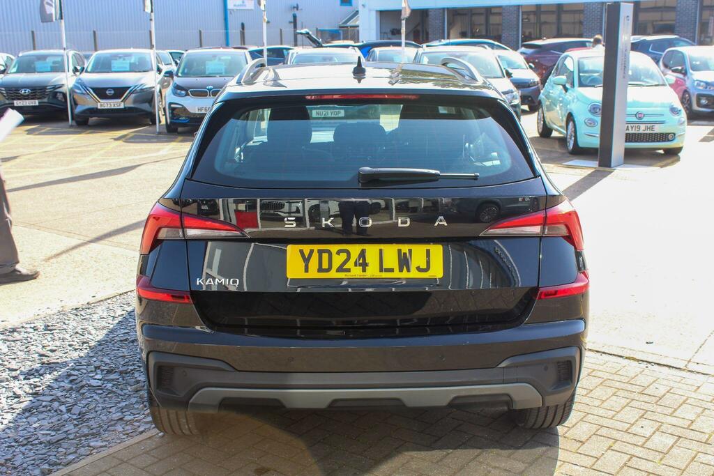Skoda Kamiq 1.0 Tsi Se Euro 6 Ss YD24LWJ Black #6