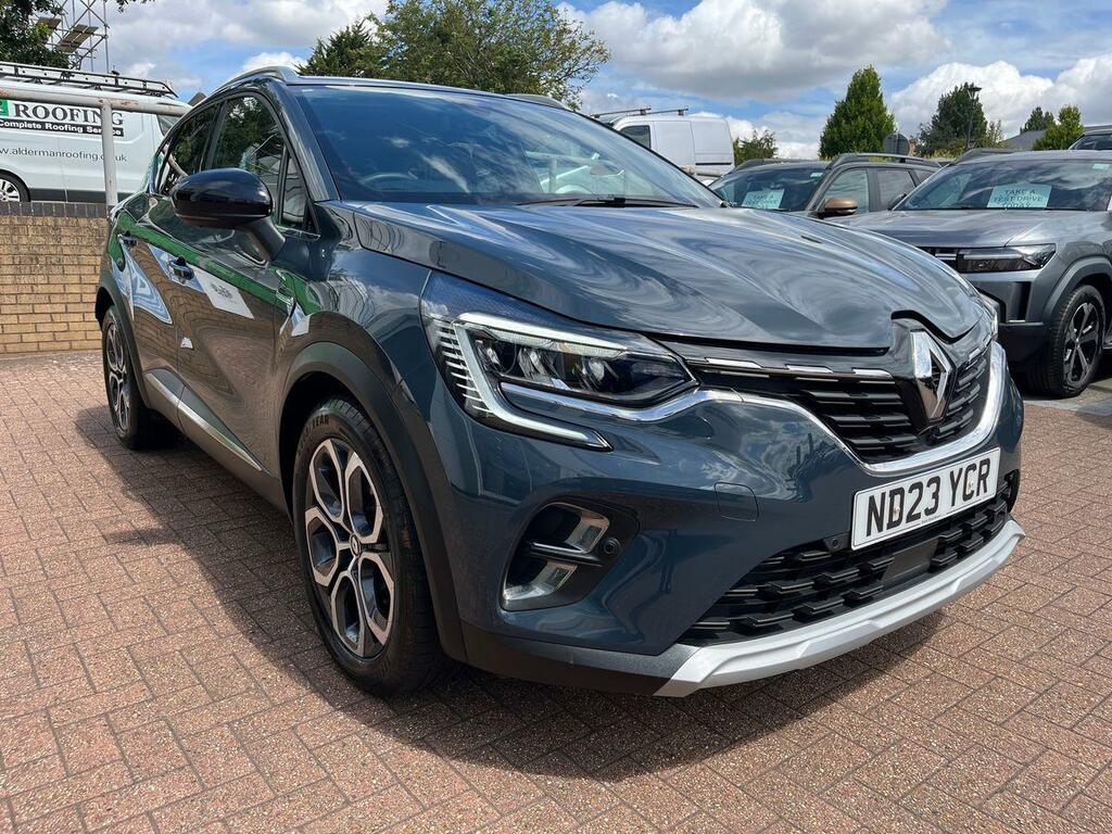 Renault Captur Hatchback Techno