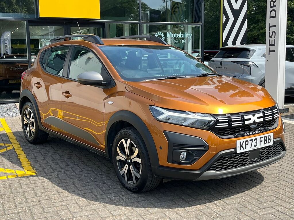 Dacia Sandero Stepway Hatchback Journey KP73FBB Orange