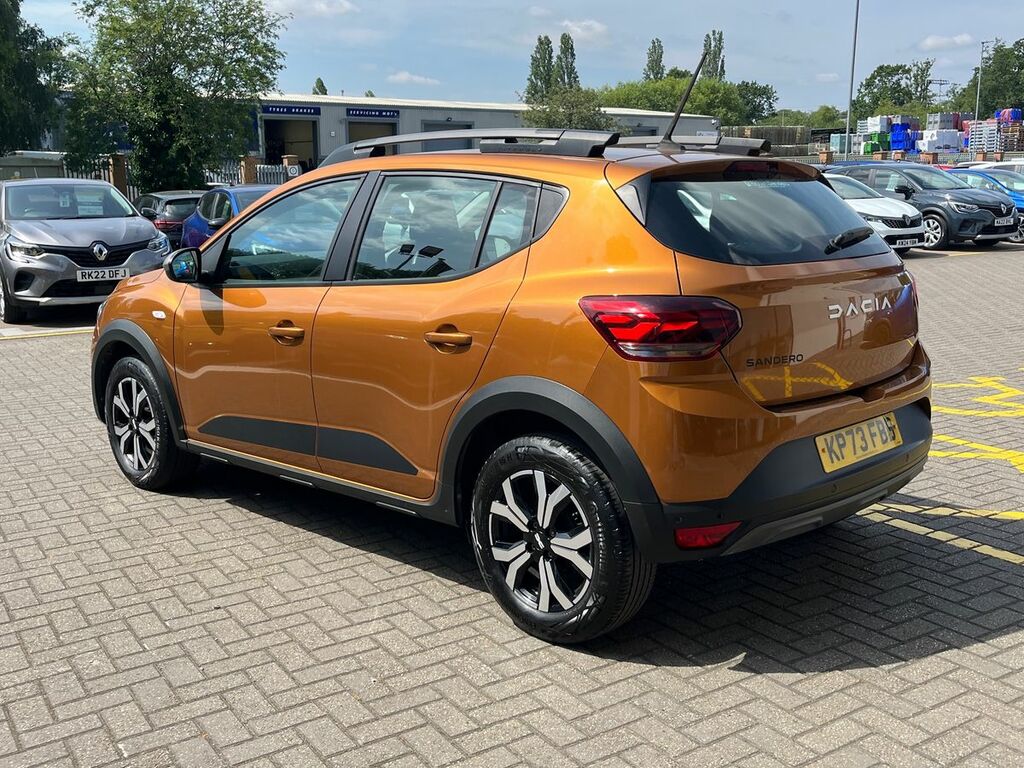 Dacia Sandero Stepway Hatchback Journey KP73FBB Orange #5
