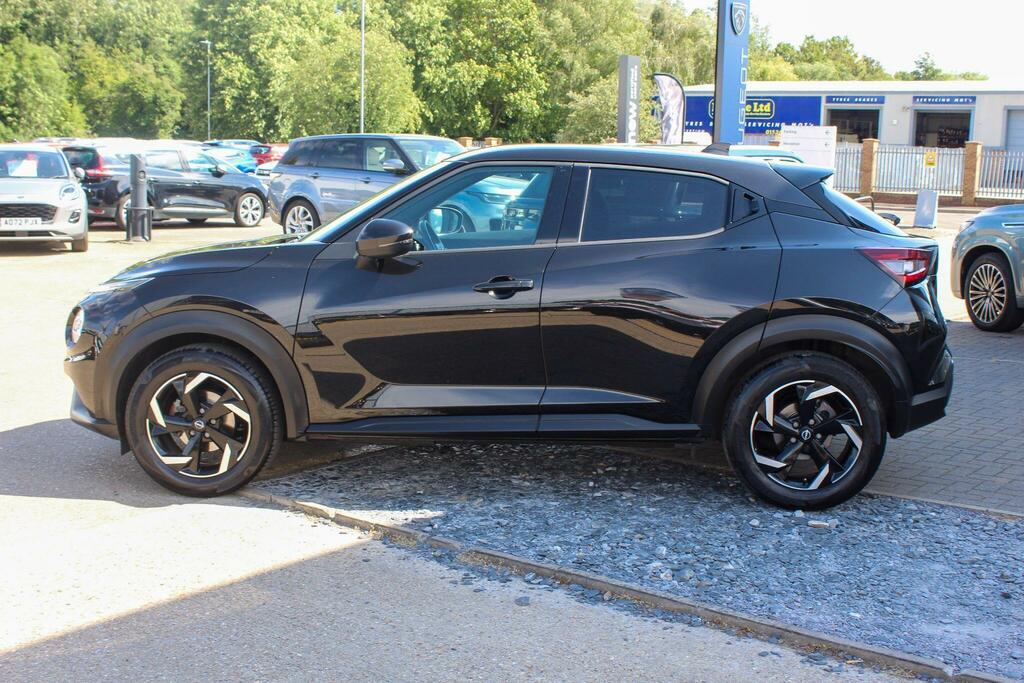 Nissan Juke 1.0 Dig-t N-connecta Euro 6 Ss CF23DXU Black #5