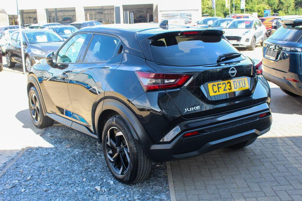 Nissan Juke 1.0 Dig-t N-connecta Euro 6 Ss CF23DXU Black #4