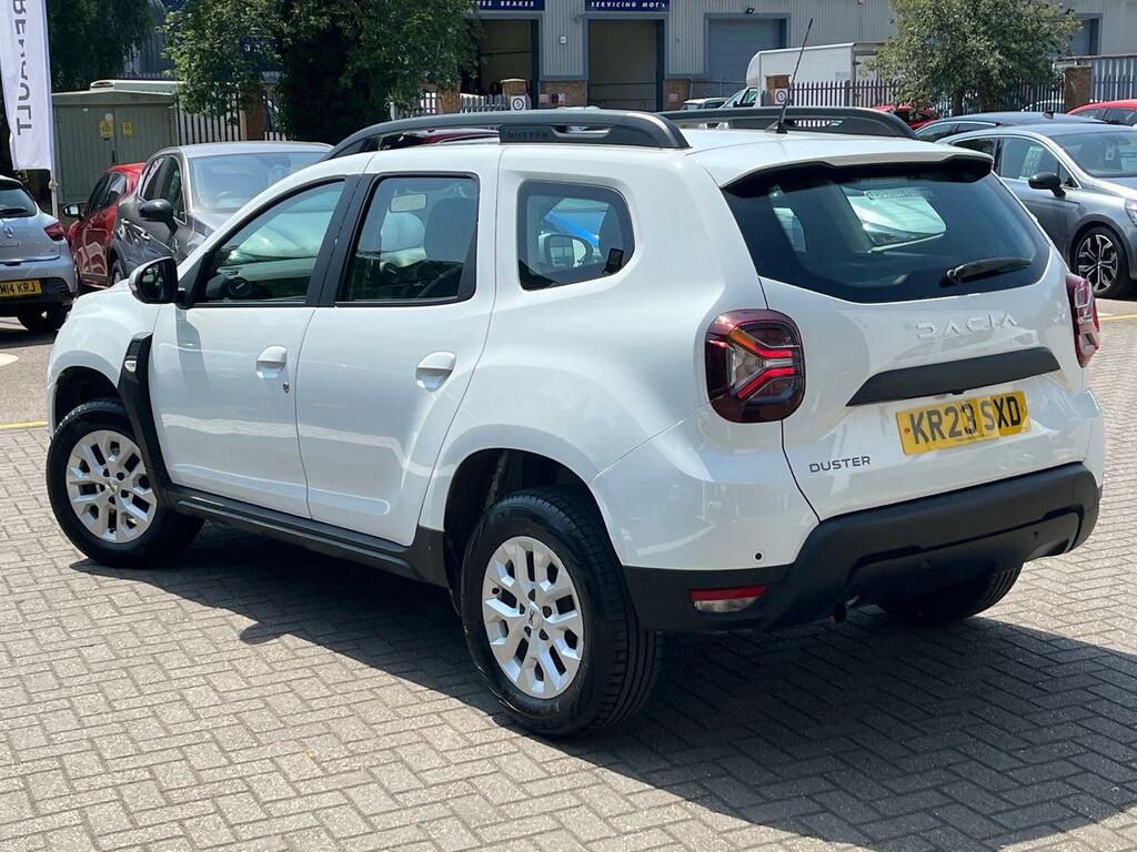 Dacia Duster Estate Expression KR23SXD White #5