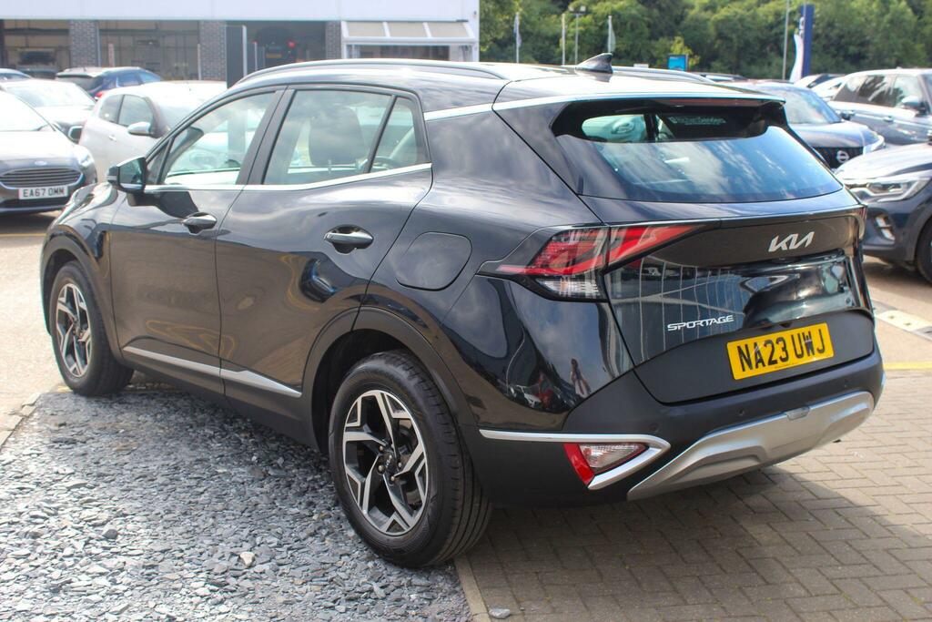 Kia Sportage 1.6 T-gdi 2 Euro 6 Ss NA23UWJ Black #4