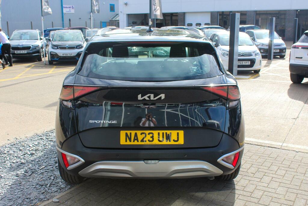 Kia Sportage 1.6 T-gdi 2 Euro 6 Ss NA23UWJ Black #6