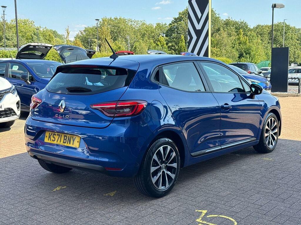 Renault Clio Hatchback Iconic KS71BNY #3