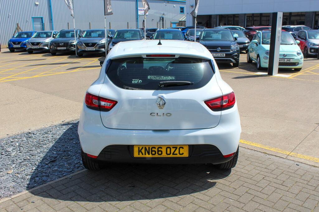 Renault Clio 1.2 16V Play Hatchback Euro 6 7 White #6