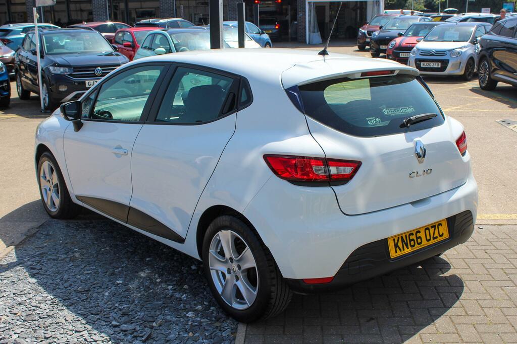Renault Clio 1.2 16V Play Hatchback Euro 6 7 White #5