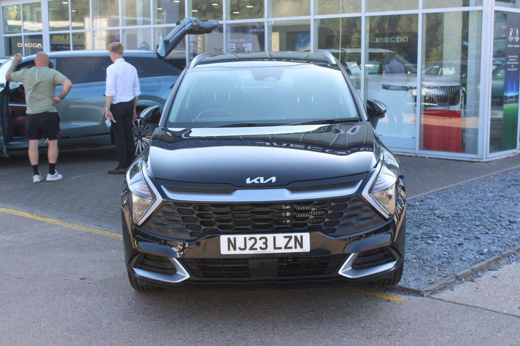 Kia Sportage 1.6 T-gdi 2 Euro 6 Ss NJ23LZN Black #2