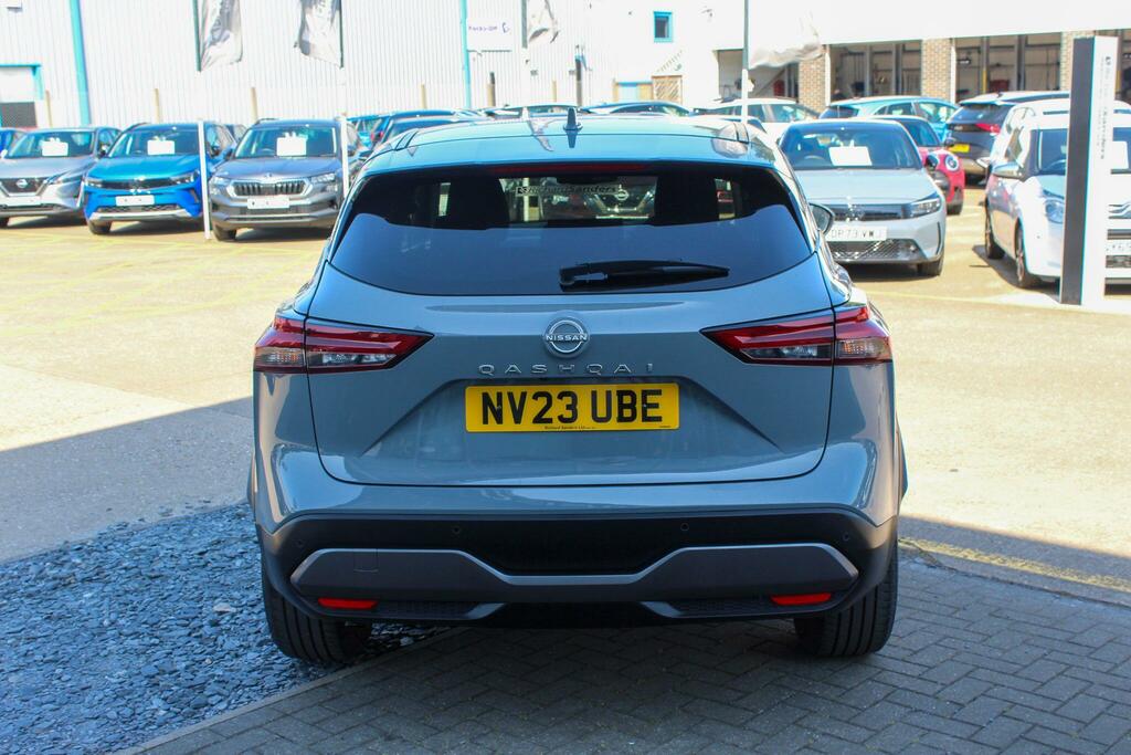 Nissan Qashqai 1.3 Dig-t Mhev N-connecta Xtron Euro 6 Ss NV23UBE Grey #6