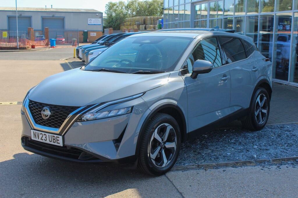 Nissan Qashqai 1.3 Dig-t Mhev N-connecta Xtron Euro 6 Ss NV23UBE Grey #3