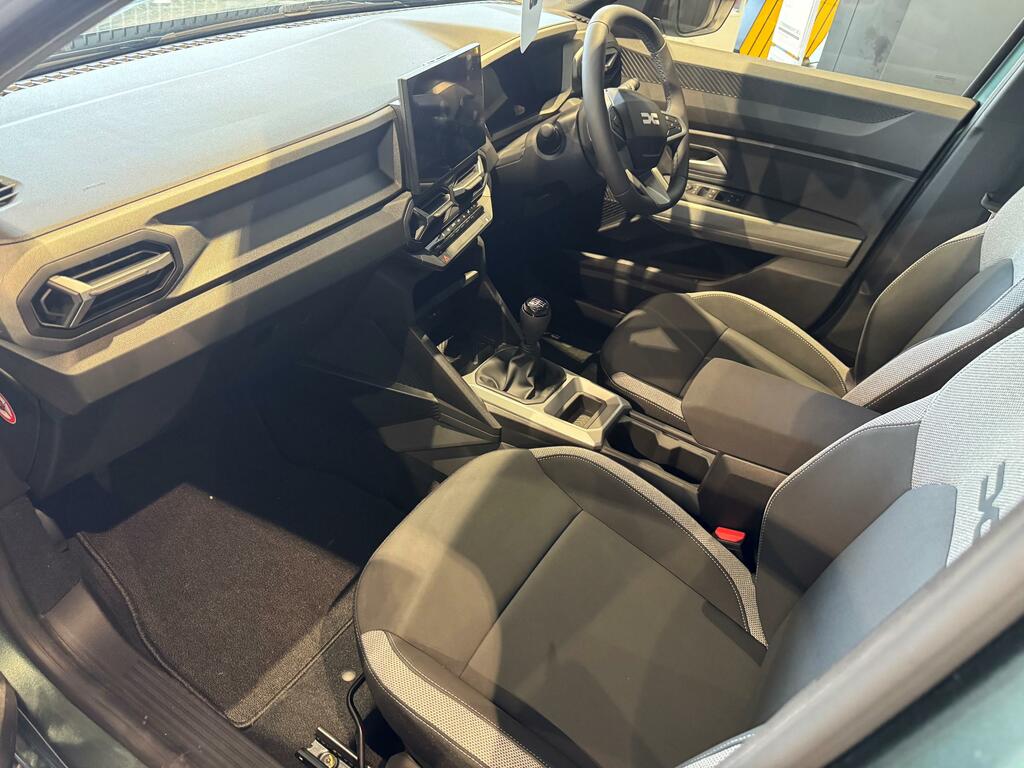 Dacia Bigster Journey Mild Hybrid 140 Green #6