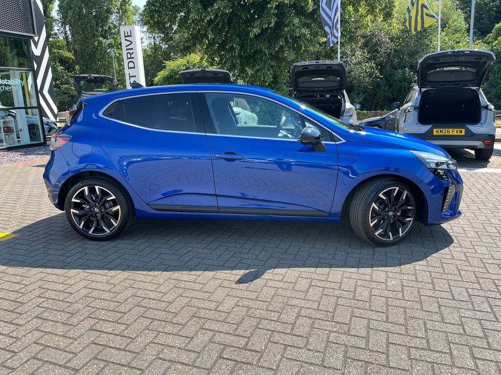Renault Clio Hatchback Techno KJ26DYS Blue #2