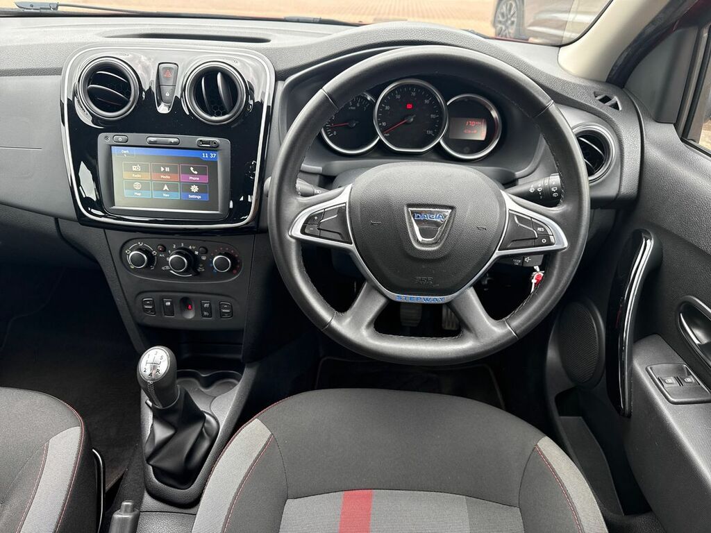 Dacia Logan Stepway Logan Stepway 1.5 Blue Dci Techroad Estate Red #12