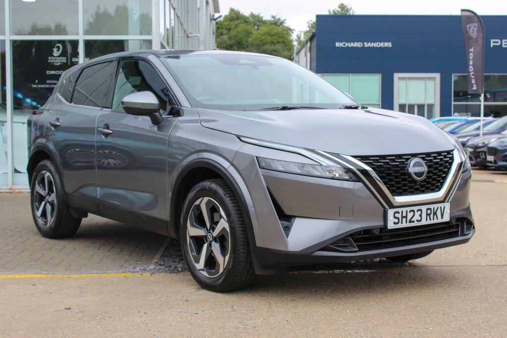 Nissan Qashqai 1.3 Dig-t Mhev N-connecta Euro 6 Ss Grey