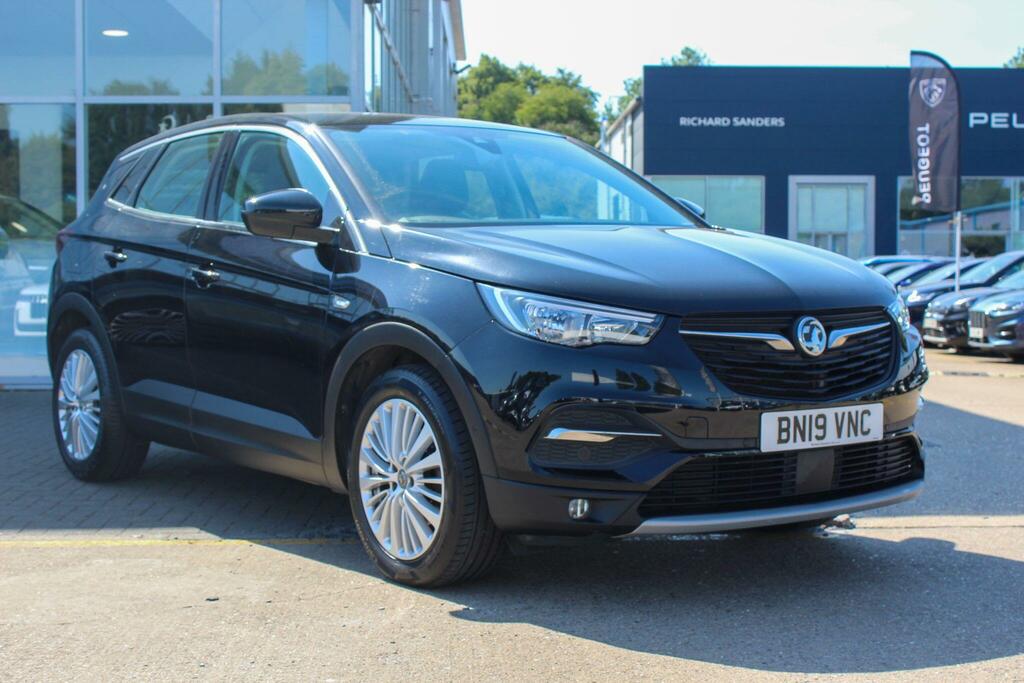 Vauxhall Grandland X 1.2 Turbo Tech Line Nav Euro 6 Ss Black