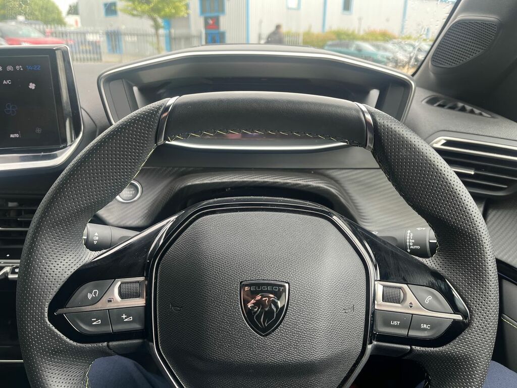 Peugeot e-208 Allure Grey #13